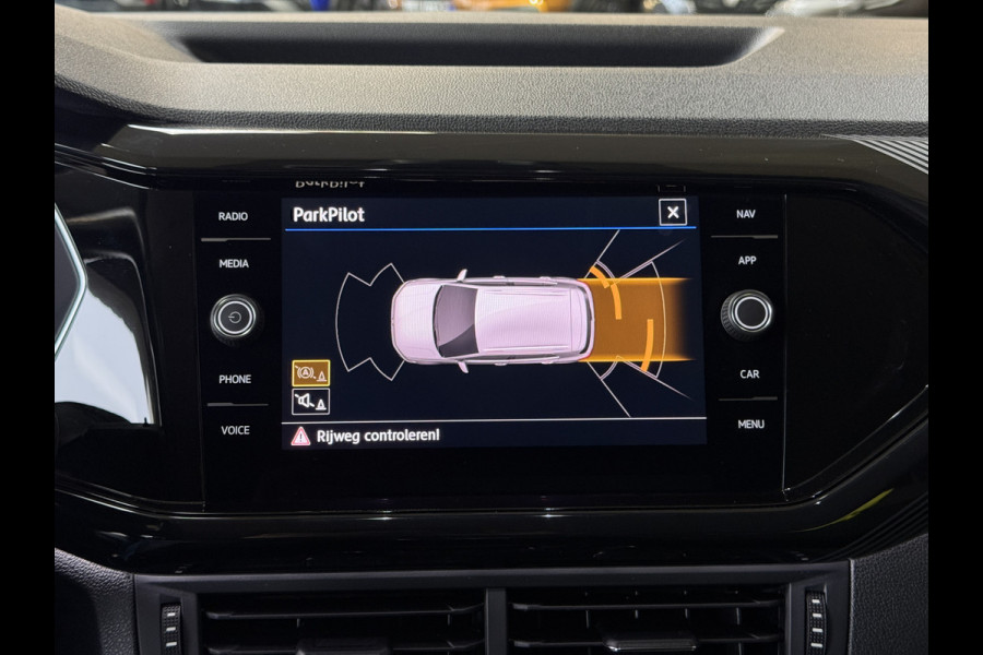 Volkswagen T-Cross 1.0 TSI 115pk AUT Style | Navi | 18 inch | LED | ACC | Blindspot | PDC V+A | Carplay | 100% Onderhouden!