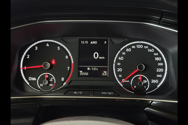 Volkswagen T-Cross 1.0 TSI 115pk AUT Style | Navi | 18 inch | LED | ACC | Blindspot | PDC V+A | Carplay | 100% Onderhouden!