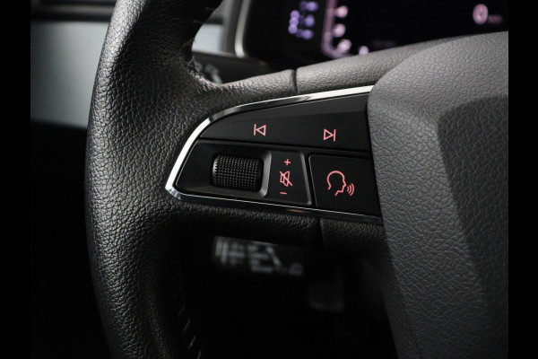 Seat Arona 1.0 TSI Style Intens | Alcantara | Full LED | Adaptive cruise | Virtual Cockpit | Camera | Carplay | Park Assist | Navigatie | Climate control
