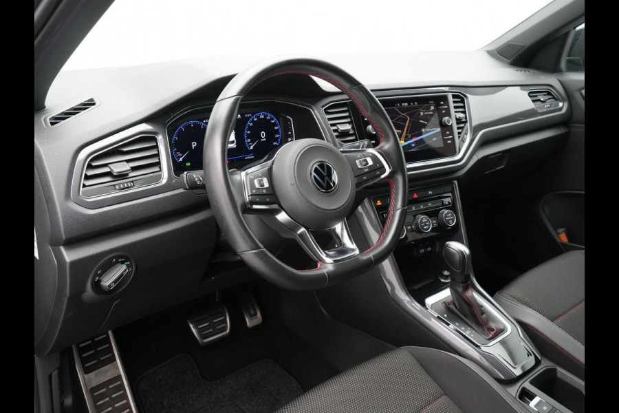 Volkswagen T-Roc 1.5 TSI 150pk DSG Sport Camera Navigatie Acc Carplay