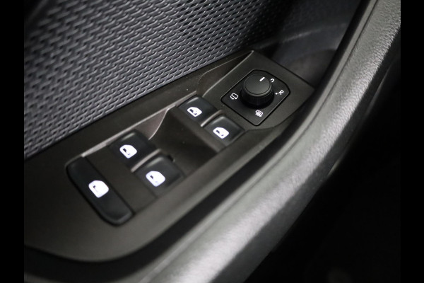 Škoda Octavia Combi 1.4 TSI iV PHEV Business Edition 204 pk Automaat (DSG) | Verlengde garantie | Navigatie | Parkeersensoren | Adaptieve cruise control | Stoelverwarming |