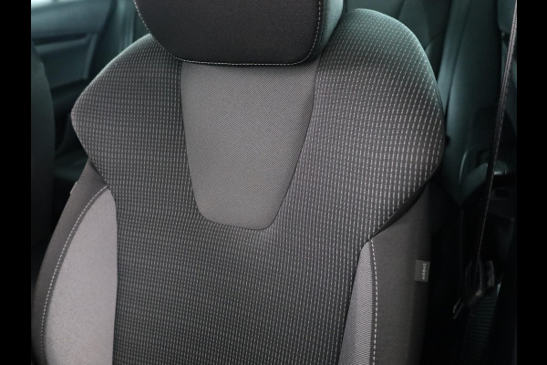 Škoda Octavia Combi 1.4 TSI iV PHEV Business Edition 204 pk Automaat (DSG) | Verlengde garantie | Navigatie | Parkeersensoren | Adaptieve cruise control | Stoelverwarming |