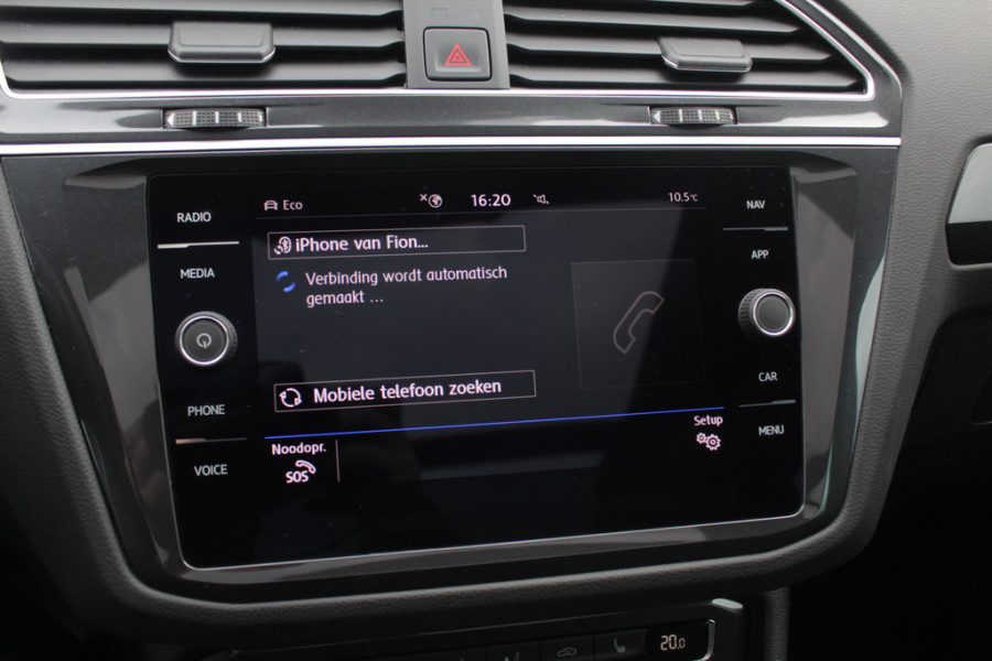 Volkswagen Tiguan Allspace 1.5 TSI Highline Business R / Trekhaak / Camera / Navigatie / Keyless / 19'' / Stoelverwarming / DAB / ACC