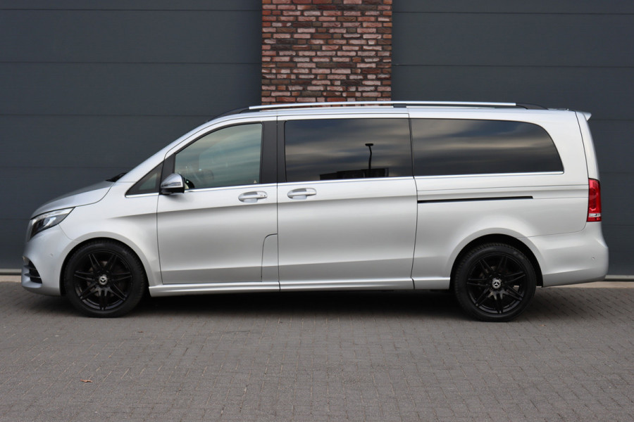 Mercedes-Benz V-Klasse 300d Extra Lang DC AMG Line | Avantgarde | Burmester | Trekhaak | Leder | Sfeerverlichting | Dodehoekassistent | Surround Camera | Spoorassistent | Stoelverwarming | Intelligent Light System |