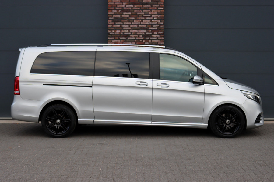 Mercedes-Benz V-Klasse 300d Extra Lang DC AMG Line | Avantgarde | Burmester | Trekhaak | Leder | Sfeerverlichting | Dodehoekassistent | Surround Camera | Spoorassistent | Stoelverwarming | Intelligent Light System |