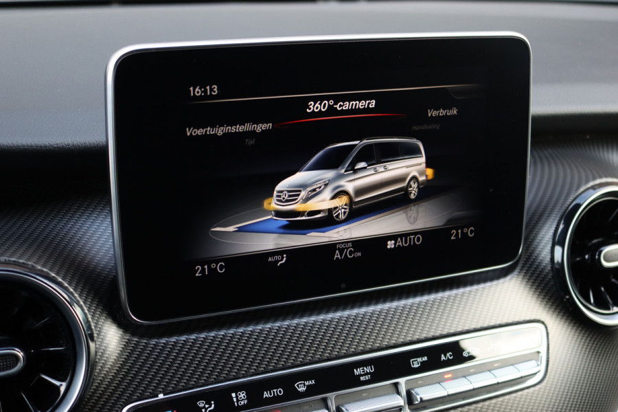 Mercedes-Benz V-Klasse 300d Extra Lang DC AMG Line | Avantgarde | Burmester | Trekhaak | Leder | Sfeerverlichting | Dodehoekassistent | Surround Camera | Spoorassistent | Stoelverwarming | Intelligent Light System |