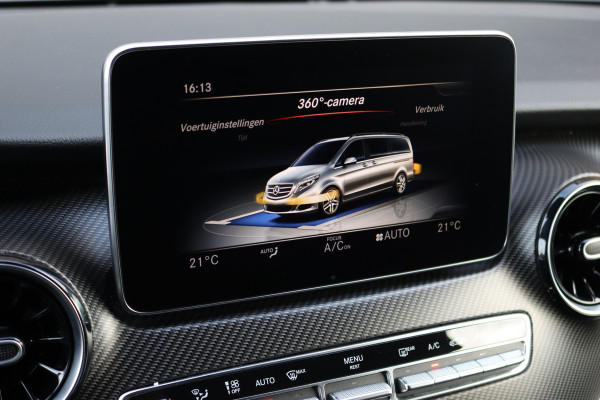 Mercedes-Benz V-Klasse 300d Extra Lang DC AMG Line | Avantgarde | Burmester | Trekhaak | Leder | Sfeerverlichting | Dodehoekassistent | Surround Camera | Spoorassistent | Stoelverwarming | Intelligent Light System |