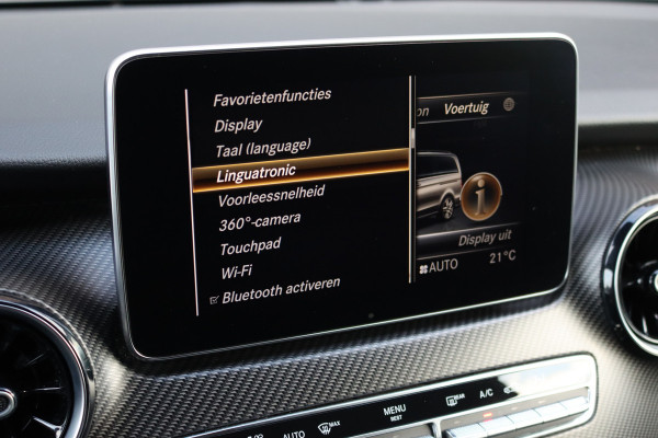 Mercedes-Benz V-Klasse 300d Extra Lang DC AMG Line | Avantgarde | Burmester | Trekhaak | Leder | Sfeerverlichting | Dodehoekassistent | Surround Camera | Spoorassistent | Stoelverwarming | Intelligent Light System |