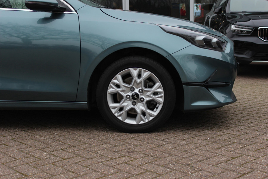 Kia Ceed Sportswagon 1.5 T-GDi DynamicLine / Trekhaak / Camera / Navigatie / 16'' / LED Koplampen / DAB / ACC