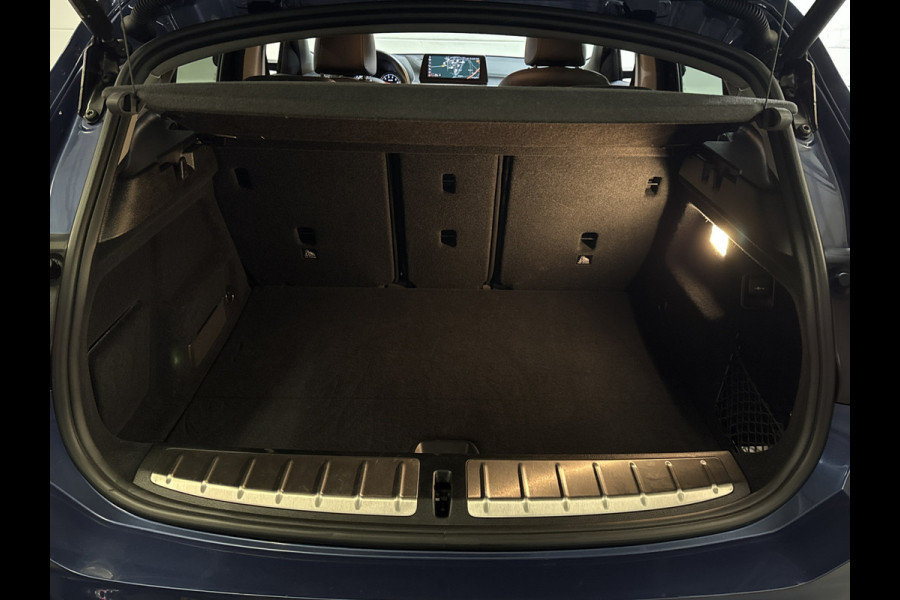 BMW X2 xDrive25e EXECUTIVE EDITION HEAD UP DISPLAY LEDER/NAVI/CAMERA  ......