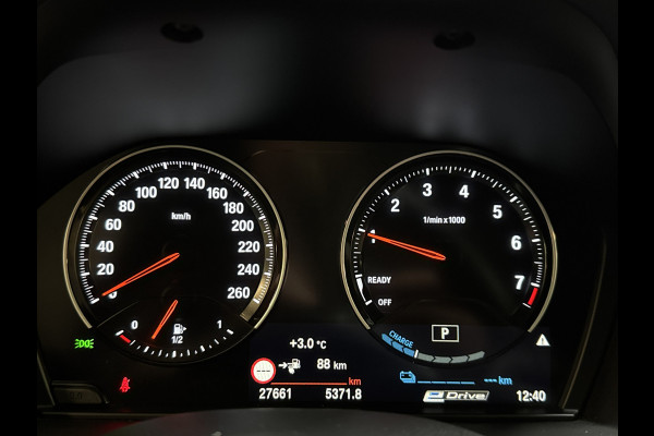 BMW X2 xDrive25e EXECUTIVE EDITION HEAD UP DISPLAY LEDER/NAVI/CAMERA  ......