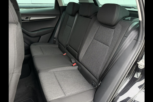 Škoda Karoq 1.5 TSI ACT Style | LED | Elek. Trekhaak | Navi | Carplay | Camera