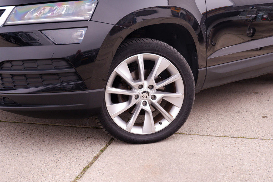 Škoda Karoq 1.5 TSI ACT Style | LED | Elek. Trekhaak | Navi | Carplay | Camera