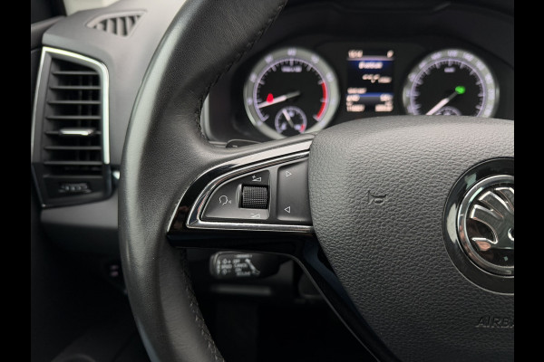 Škoda Karoq 1.5 TSI ACT Style | LED | Elek. Trekhaak | Navi | Carplay | Camera