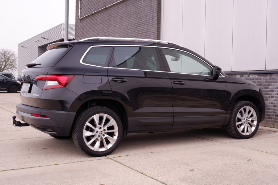 Škoda Karoq 1.5 TSI ACT Style | LED | Elek. Trekhaak | Navi | Carplay | Camera