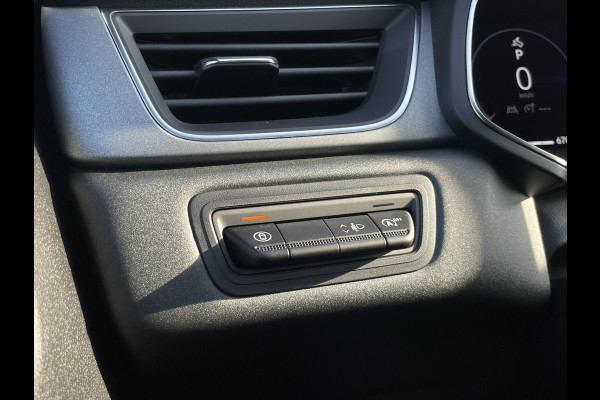 Renault Captur 1.3 mild hybrid 160 techno Automaat | Camera | Stoelverwarming