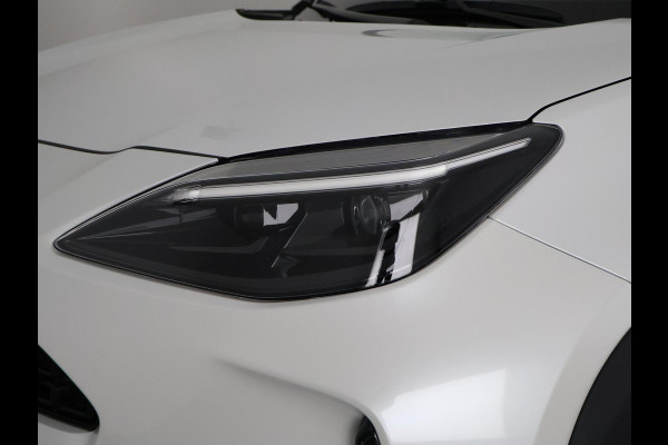 Toyota Yaris Cross 1.5 Hybrid 130 Dynamic | Stuur- & Stoelverwarming | Apple Carplay & AndroidAUTO | Navigatie
