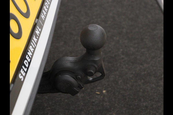 Seat Leon 1.4 TSI eHybrid PHEV FR | Trekhaak | Adaptive cruise | Carplay | Sfeerverlichting | Navigatie | Side Assist | Parkeerhulp | Full LED | Bluetooth | PHEV | Plug In