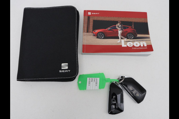 Seat Leon 1.4 TSI eHybrid PHEV FR | Trekhaak | Adaptive cruise | Carplay | Sfeerverlichting | Navigatie | Side Assist | Parkeerhulp | Full LED | Bluetooth | PHEV | Plug In