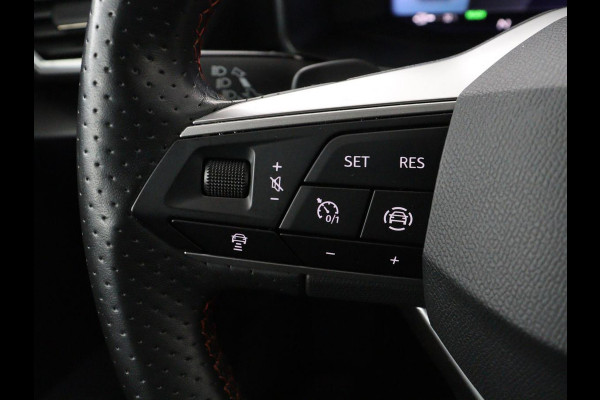 Seat Leon 1.4 TSI eHybrid PHEV FR | Trekhaak | Adaptive cruise | Carplay | Sfeerverlichting | Navigatie | Side Assist | Parkeerhulp | Full LED | Bluetooth | PHEV | Plug In