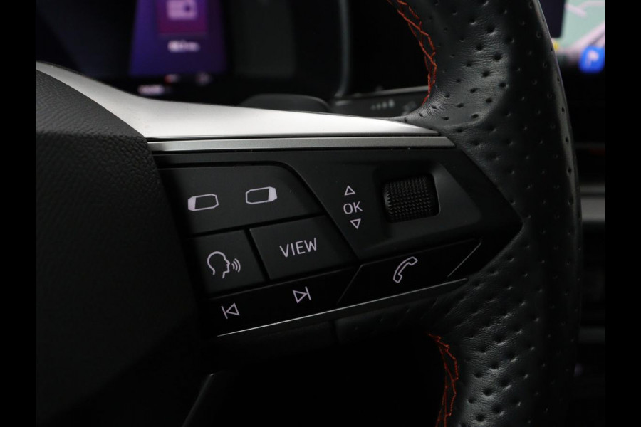 Seat Leon 1.4 TSI eHybrid PHEV FR | Trekhaak | Adaptive cruise | Carplay | Sfeerverlichting | Navigatie | Side Assist | Parkeerhulp | Full LED | Bluetooth | PHEV | Plug In