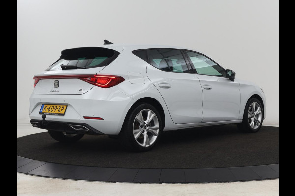 Seat Leon 1.4 TSI eHybrid PHEV FR | Trekhaak | Adaptive cruise | Carplay | Sfeerverlichting | Navigatie | Side Assist | Parkeerhulp | Full LED | Bluetooth | PHEV | Plug In