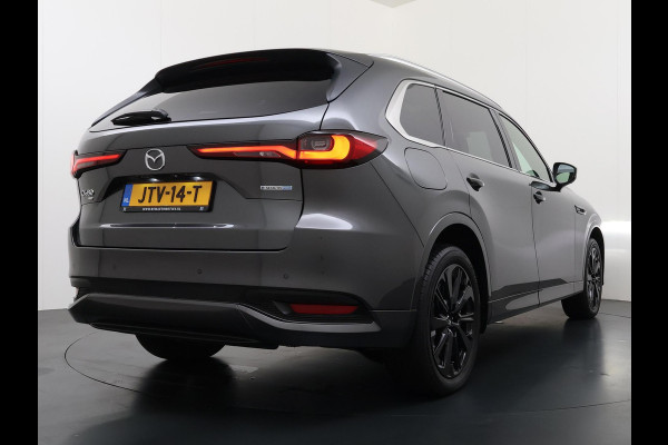 Mazda CX-80 2.5 e-SkyActiv PHEV Homura Plus 6p. 7 PERSOONS| ELEK. ACHTERKLEP | PANO| HEAD-UP | DODE HOEK| ADAPTIVE. CRUISE | ACHTERBANK VERWARMD |BOSE | SUPER COMPLEET!