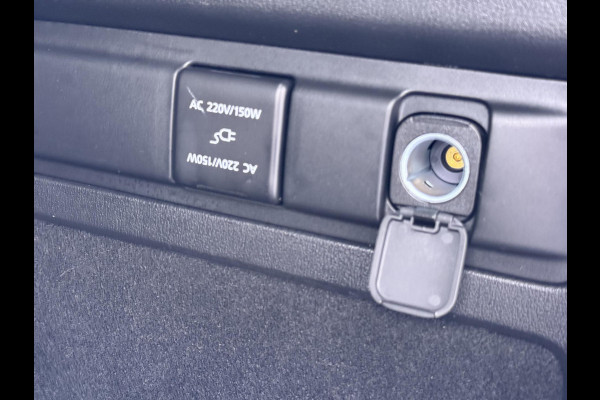 Mazda CX-80 2.5 e-SkyActiv PHEV Homura Plus 6p. 7 PERSOONS| ELEK. ACHTERKLEP | PANO| HEAD-UP | DODE HOEK| ADAPTIVE. CRUISE | ACHTERBANK VERWARMD |BOSE | SUPER COMPLEET!