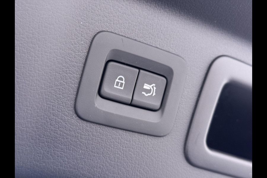 Mazda CX-80 2.5 e-SkyActiv PHEV Homura Plus 6p. 7 PERSOONS| ELEK. ACHTERKLEP | PANO| HEAD-UP | DODE HOEK| ADAPTIVE. CRUISE | ACHTERBANK VERWARMD |BOSE | SUPER COMPLEET!