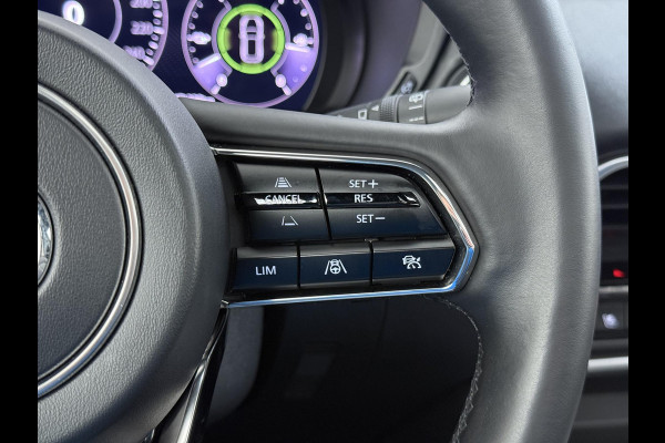Mazda CX-80 2.5 e-SkyActiv PHEV Homura Plus 6p. 7 PERSOONS| ELEK. ACHTERKLEP | PANO| HEAD-UP | DODE HOEK| ADAPTIVE. CRUISE | ACHTERBANK VERWARMD |BOSE | SUPER COMPLEET!