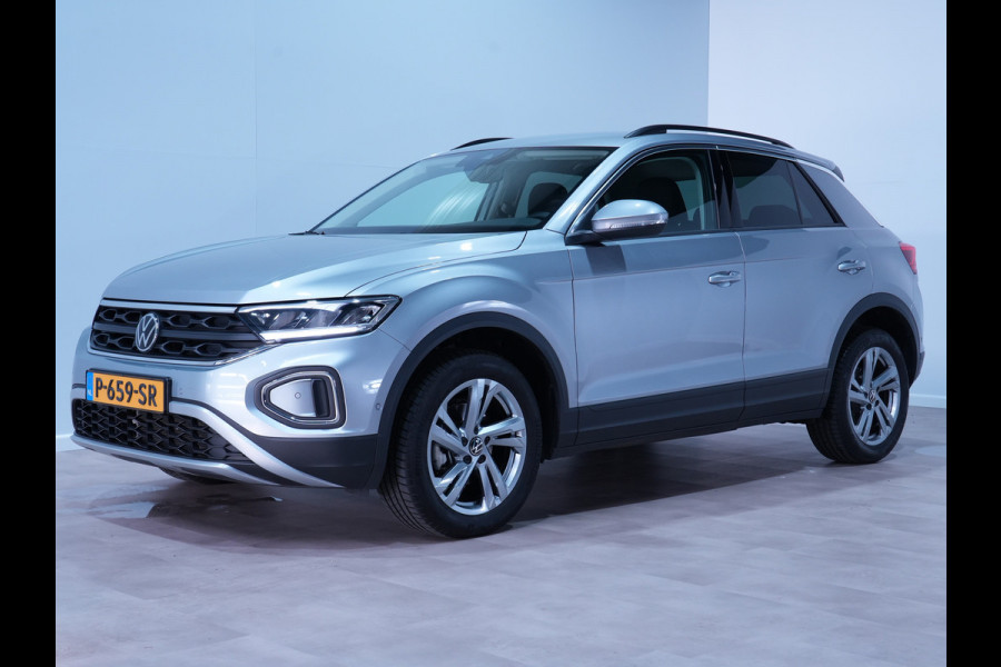 Volkswagen T-Roc 1.5 TSI 150pk DSG Life 75 Edition Navigatie via App Camera PDC Trekhaak 169