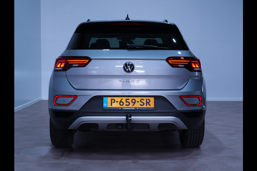 Volkswagen T-Roc 1.5 TSI 150pk DSG Life 75 Edition Navigatie via App Camera PDC Trekhaak 169