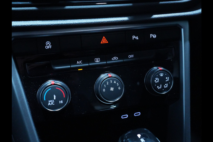 Volkswagen T-Roc 1.5 TSI 150pk DSG Life 75 Edition Navigatie via App Camera PDC Trekhaak 169