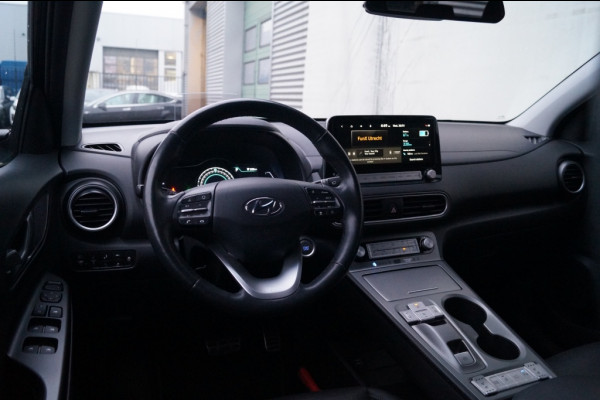 Hyundai Kona EV Premium 64kWh -LEER-ECC-NAVI-CAM-PDC-