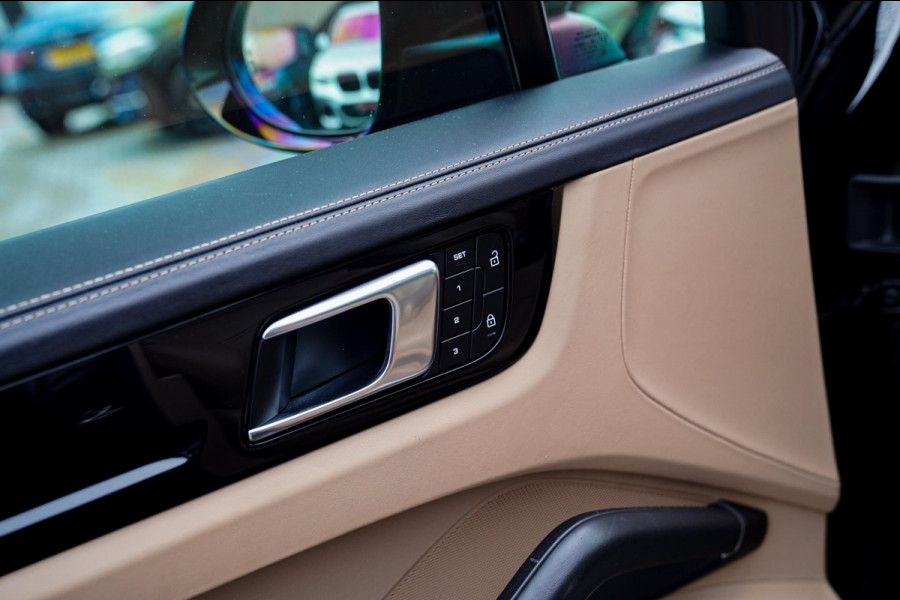 Porsche Cayenne Coupé 3.0 E-Hybrid Platinum Edition | Sport Design | Massage | Adaptieve cruise | Dealer onderhouden | 22 inch |