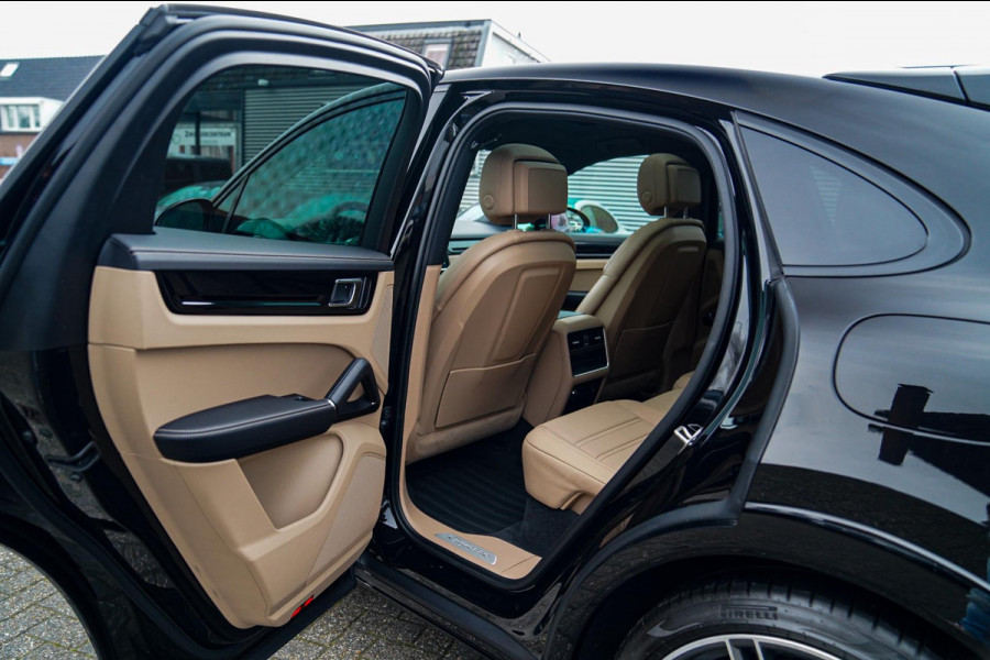 Porsche Cayenne Coupé 3.0 E-Hybrid Platinum Edition | Sport Design | Massage | Adaptieve cruise | Dealer onderhouden | 22 inch |