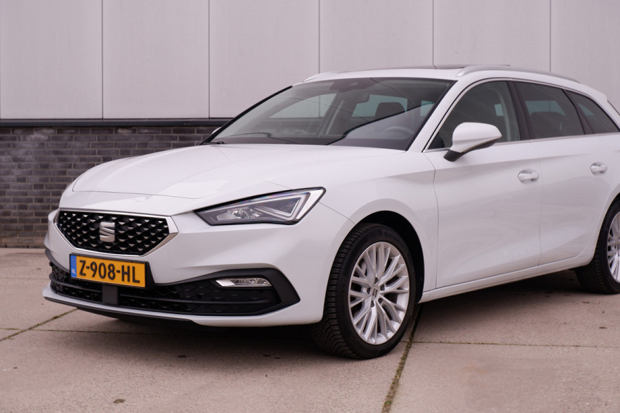 Seat Leon Sportstourer 1.5 eTSI Xcellence M-Hybrid | LED | Panorama | Elek. Trekhaak | Carplay | Navi | Sfeerverl. | Camera