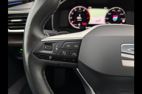 Seat Leon Sportstourer 1.5 eTSI Xcellence M-Hybrid | LED | Panorama | Elek. Trekhaak | Carplay | Navi | Sfeerverl. | Camera