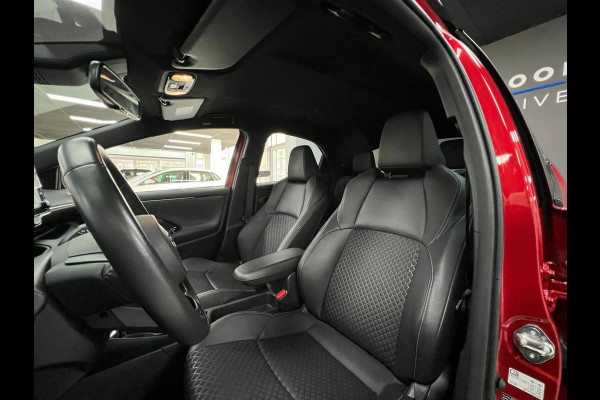 Toyota Yaris 1.5 Hybrid Bi-Tone| Head-up | PDC | Cam| Cruise