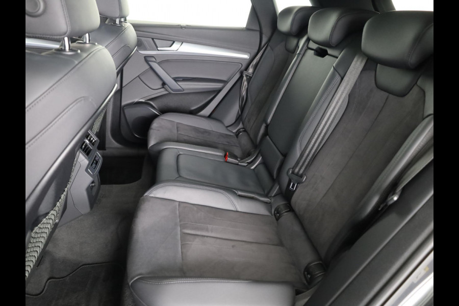 Audi Q5 50 TFSI e S edition 299 pk S-tronic | Navigatie | Panoramadak | Parkeersensoren | Achteruitrijcamera | Stoelverwarming |