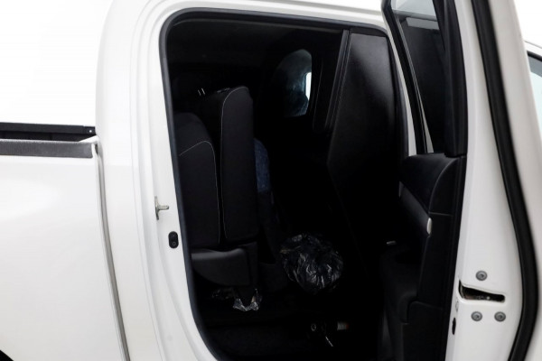 Toyota Hilux 2.4 D-4D-F 150pk E6 4WD 4x4 Double Cab Automaat 2/5-Persoons 08-2019