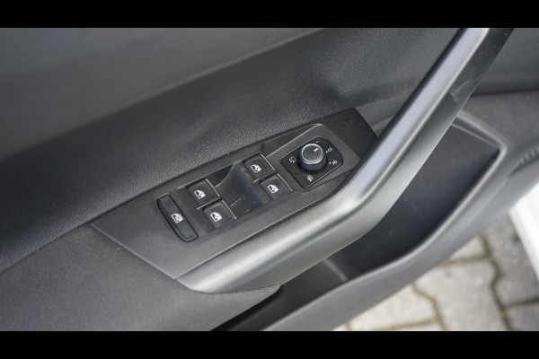 Volkswagen Polo 1.0 TSI Highline Copperline Business-CLIMA-CAMERA-NAVI-Etc