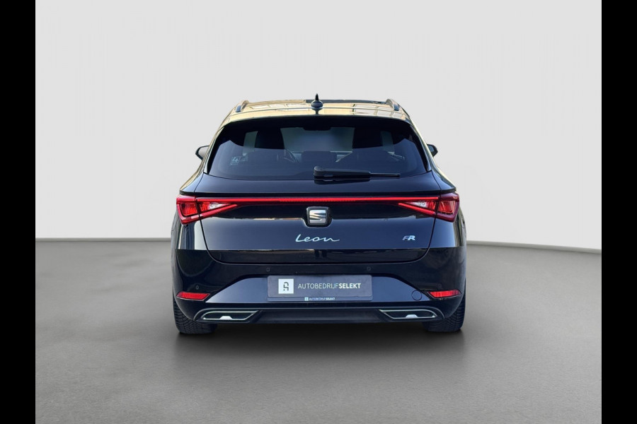Seat Leon Sportstourer 1.0 eTSI FR | Carplay | Virtual | DAB+ | Navi | Sfeerverlichting | Dealer onderhouden | Allseason banden