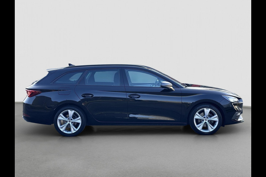 Seat Leon Sportstourer 1.0 eTSI FR | Carplay | Virtual | DAB+ | Navi | Sfeerverlichting | Dealer onderhouden | Allseason banden