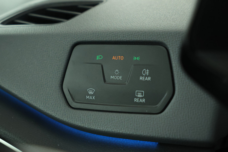 Volkswagen ID.3 Pro 58 kWh Zwart dak, apple carplay, climate
