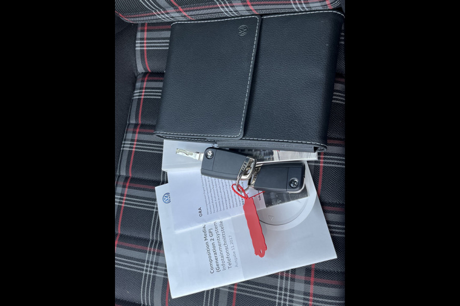 Volkswagen Golf 2.0 TSI GTI 230pk 6-bak