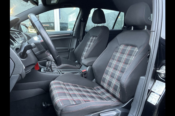 Volkswagen Golf 2.0 TSI GTI 230pk 6-bak