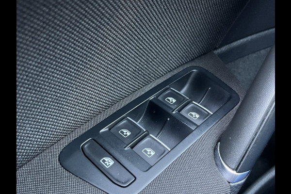 Volkswagen Golf 2.0 TSI GTI 230pk 6-bak