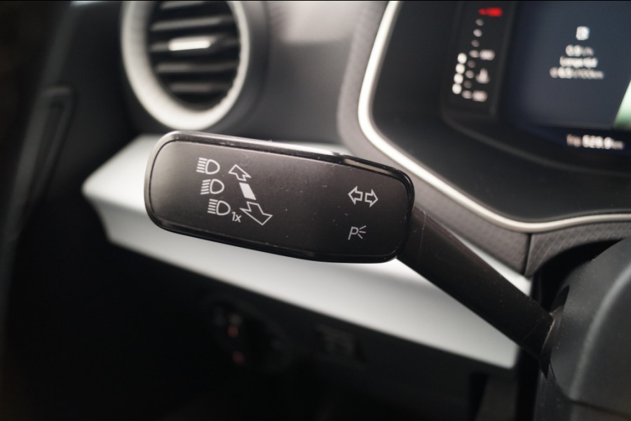 Seat Arona 1.0 TSI 110pk DSG Style Business Intense -ECC-LED-