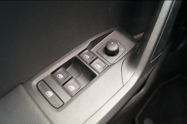 Seat Arona 1.0 TSI 110pk DSG Style Business Intense -ECC-LED-